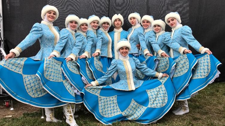 Torcedoras russas da Argentina - Luiza Oliveira/UOL - Luiza Oliveira/UOL