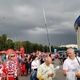 Torcedores fazem a festa nos arredores do estádio  Luzhniki, em Moscou - UOL