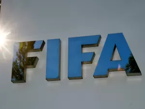 Fifa tem 3 propostas para sediar Copa Feminina 2027; Brasil será vistoriado