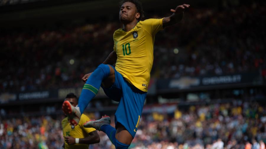 Neymar comemora golaço durante partida contra Croácia - Erica Dezonne/FramePhoto/FOLHAPRESS