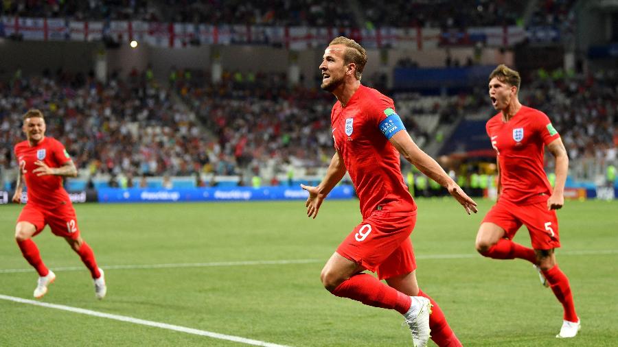 Harry Kane comemora gol da Inglaterra contra a Tunísia - Dan Mullan/Getty Images