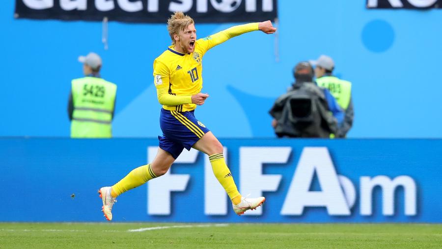 Forsberg comemora após abrir o placar para a Suécia contra a Suíça pela Copa do Mundo - Alexander Hassenstein/Getty Images