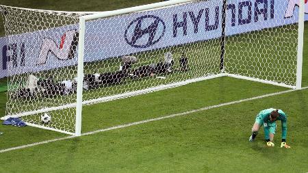 Copa Do Mundo 2018 Cr7 Brilha Com Tres Gols E Portugal E Espanha Empatam Em Jogaco Da Copa Uol Copa Do Mundo 2018