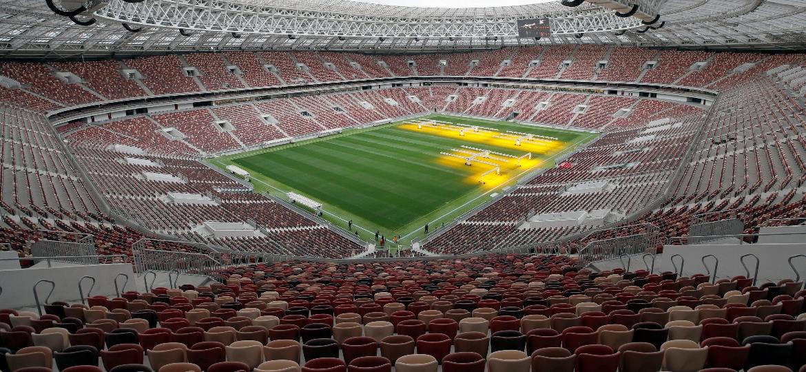 Vista do interno do Estádio Luzhniki, em Moscou, palco da Copa do Mundo de 2018, na Rússia - Maxim Shemetov/Reuters