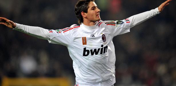 Alexandre Pato vestiu a camisa do Milan entre os anos de 2007 e 2012 - New Press/Getty Images