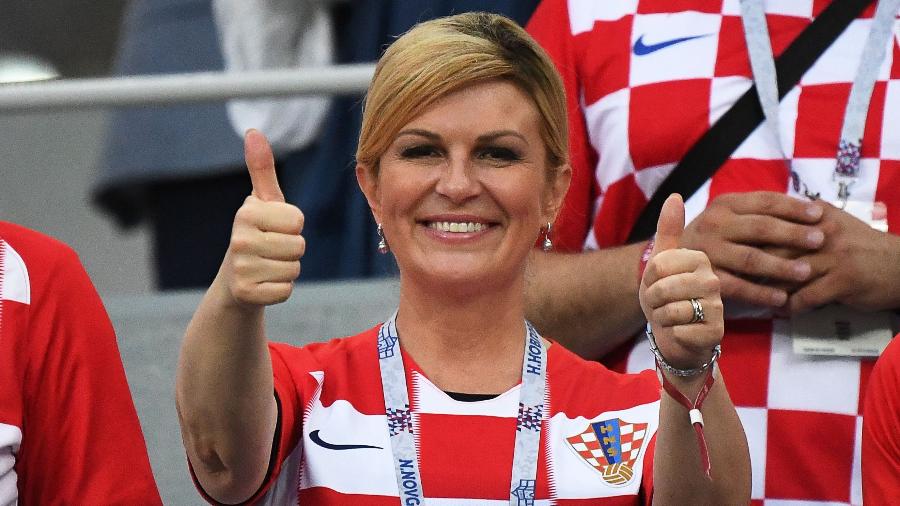 Kolinda Grabar-Kitarovic é presidente da Croácia desde 2015 e tem ido aos jogos da Copa do Mundo - Dimitar Dilkoff/AFP