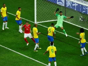 Hexa ameaçado? FIFA 18 prevê campeão da Copa do Mundo - 28/05/2018 - UOL  Start
