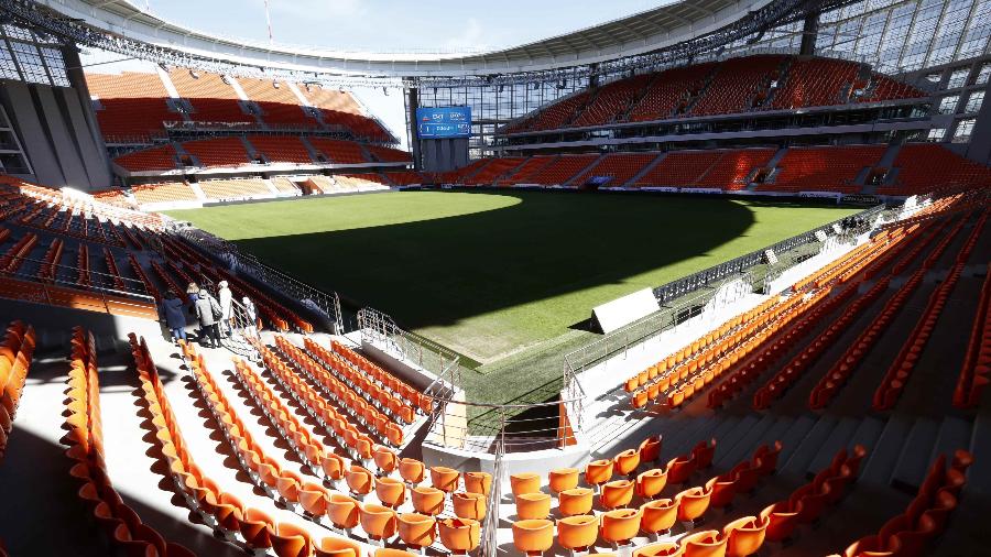 Arquibancadas de Ecaterimburgo ficam do lado de fora do estádio. Virou piada entre os uruguaios - Sergei Karpukhin/Reuters