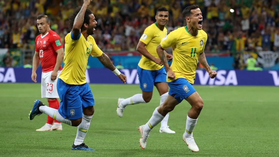 Philippe Coutinho comemora gol do Brasil diante da Suíça em jogo pela Copa do Mundo de 2018 - Marko Djurica/Reuters