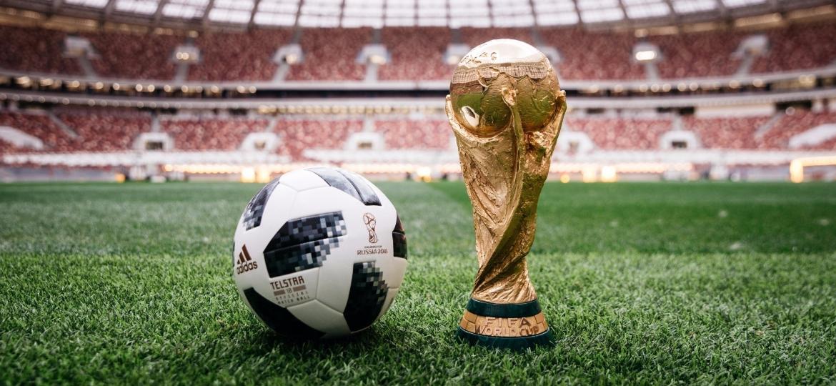 Telstar18, bola da Copa do Mundo da Rússia, será levada ao espaço nesta quarta-feira - Divulgação