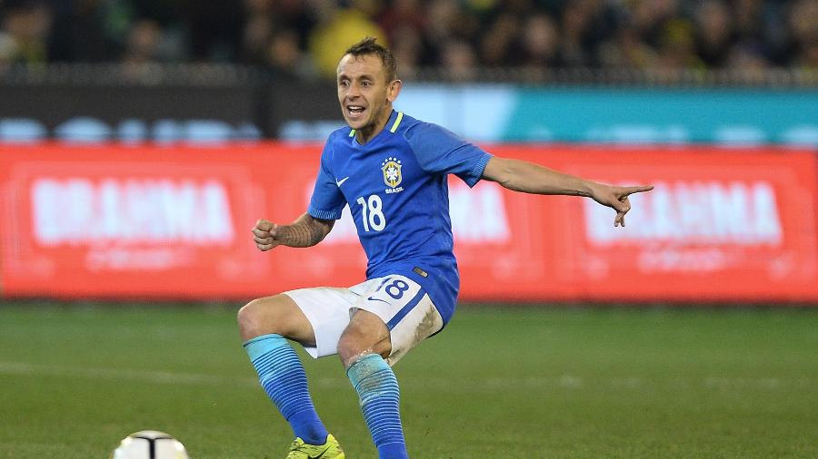 Rafinha, em jogo da seleção do Brasil contra a Austrália - Pedro Martins/ MoWa Press