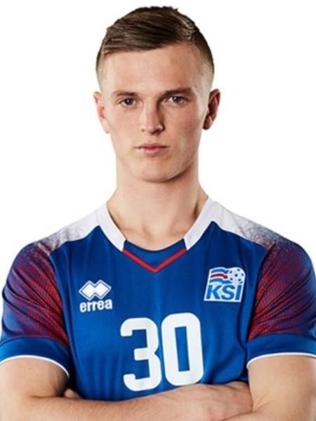 Albert Gudmunsson é filho, neto e bisneto de jogadores da seleção da Islândia, mas será o primeiro da família a jogar uma Copa do Mundo - KSI/Divulgação