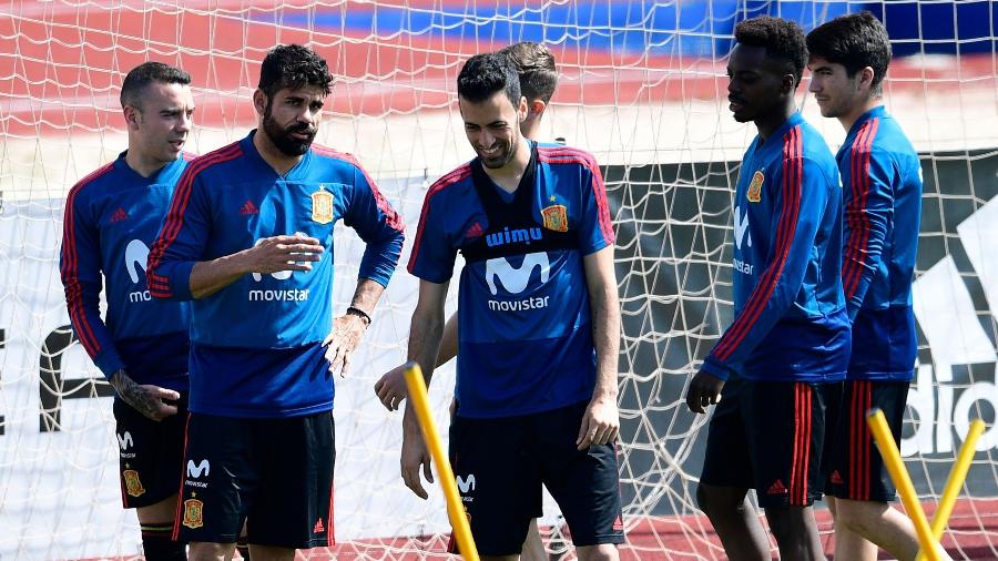 Sergio Busquets durante treino da Espanha - PIERRE-PHILIPPE MARCOU/AFP