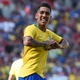 Roberto Firmino comemora gol no amistoso entre Brasil e Croácia, em Liverpool - Oli Scarff/AFP
