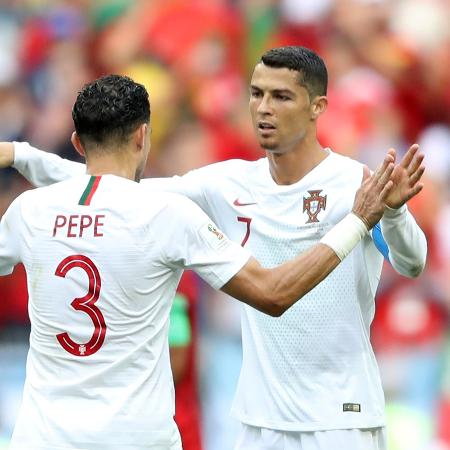 Pepe e Cristiano Ronaldo estão juntos na seleção portuguesa desde 2007 - Carl Recine/Reuters