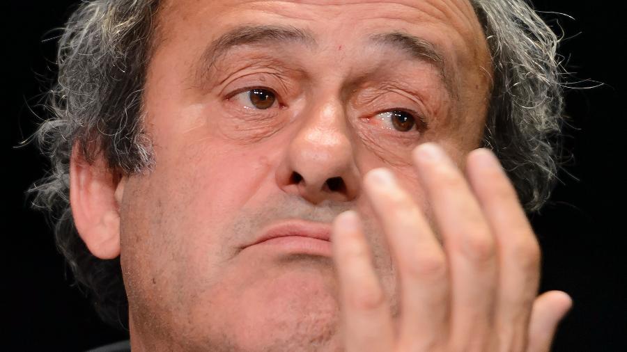 Michel Platini concede entrevista coletiva durante congresso da Fifa em Zurique em 2015 - Fabrice Coffrini/AFP