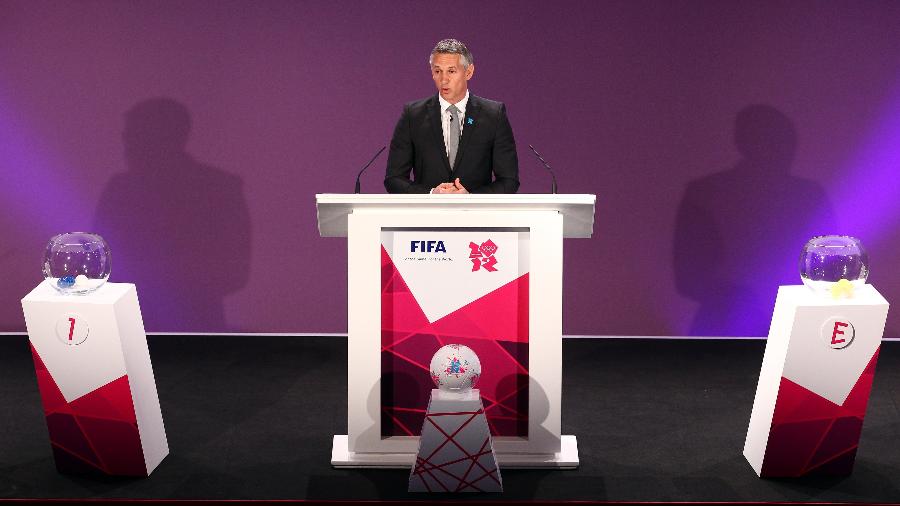 Gary Lineker já apresentou o sorteio dos grupos de futebol na Olímpiada de Londres, em 2012 - Julian Finney/Getty Images