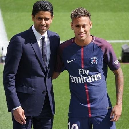 Nasser Al- Khelaifi, presidente do Paris Saint-Germain, ao lado de Neymar - Reprodução