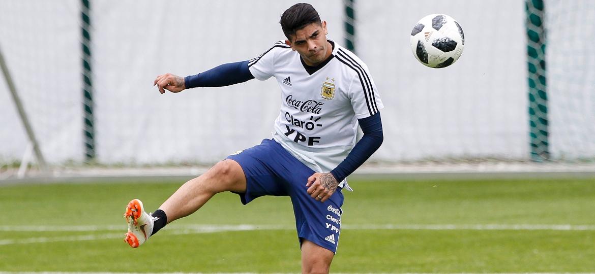 Banega treinou normalmente nesta quarta-feira e deve participar da estreia da Argentina no Mundial - Gabriel Rossi/Getty Images
