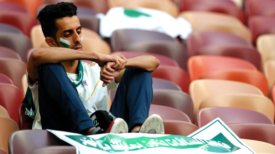 Torcedor da Arábia Saudita após a goleada sofrida para a Rússia - Kevin C. Cox/Getty Images