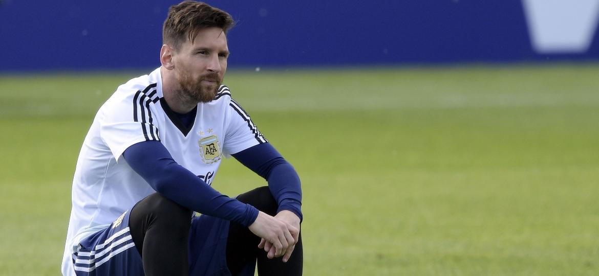Messi e os companheiros chegam à Rússia com três finais recentes perdidas. É a última chance do craque no "auge" em Copas - Juan Mabromata/AFP