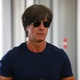 Joachim Löw usou óculos escuros no aeroporto antes do embarque da Alemanha - REUTERS/Gleb Garanich