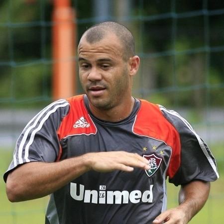 Atacante Roni, ídolo do Fluminense, aposentou-se em 2012, aos 34 anos - Photocamera