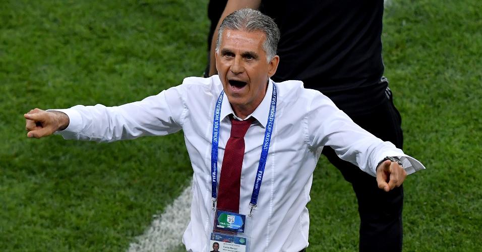 Carlos Queiroz, técnico do Irã, pede a interferência do árbitro de vídeo em jogo contra Portugal