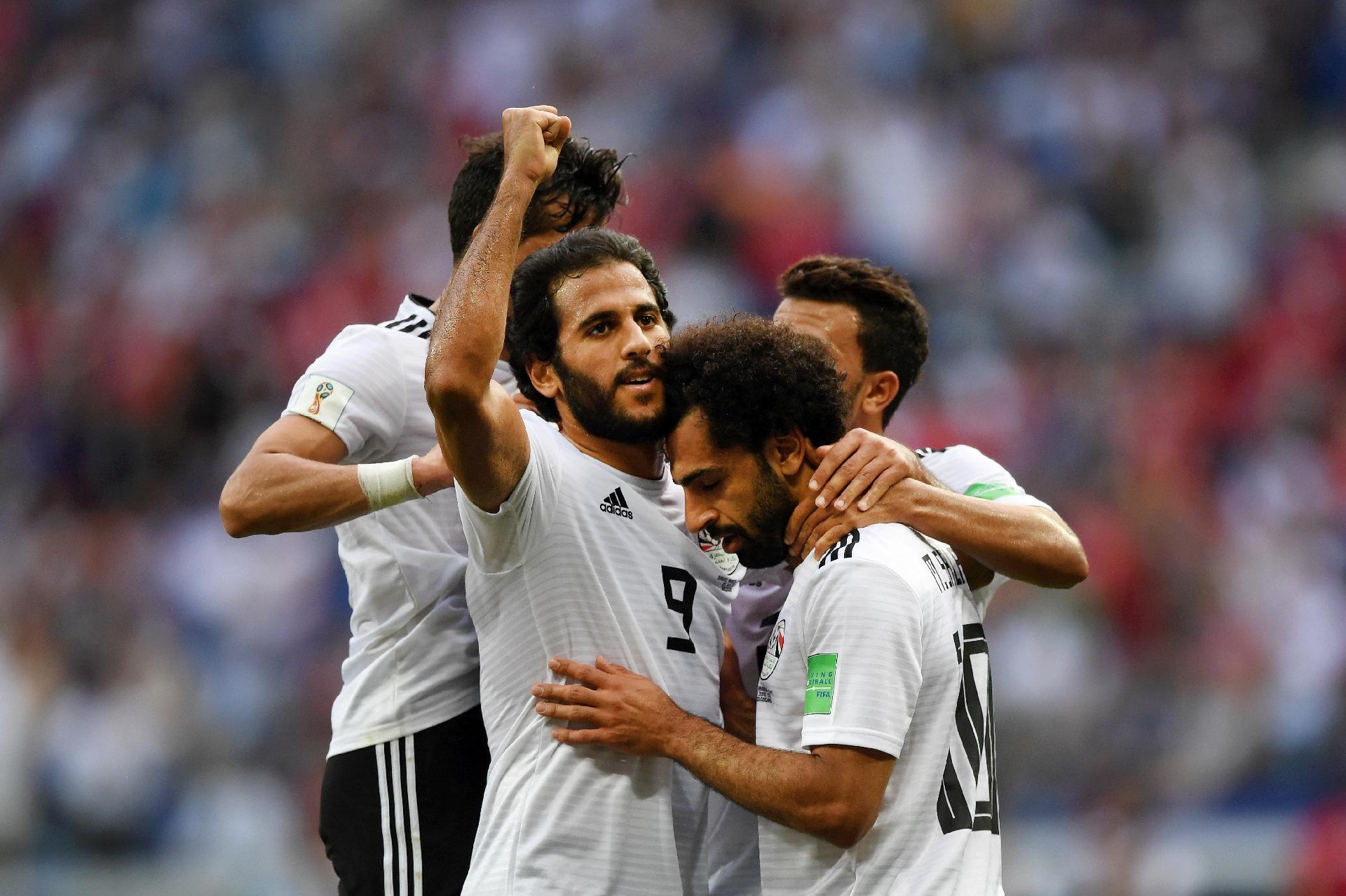 Apesar do belo gol, Salah preferiu não comemorar. Imprensa egípcia informou antes do jogo que o atacante teria brigado com a Federação do Egito - Getty Images