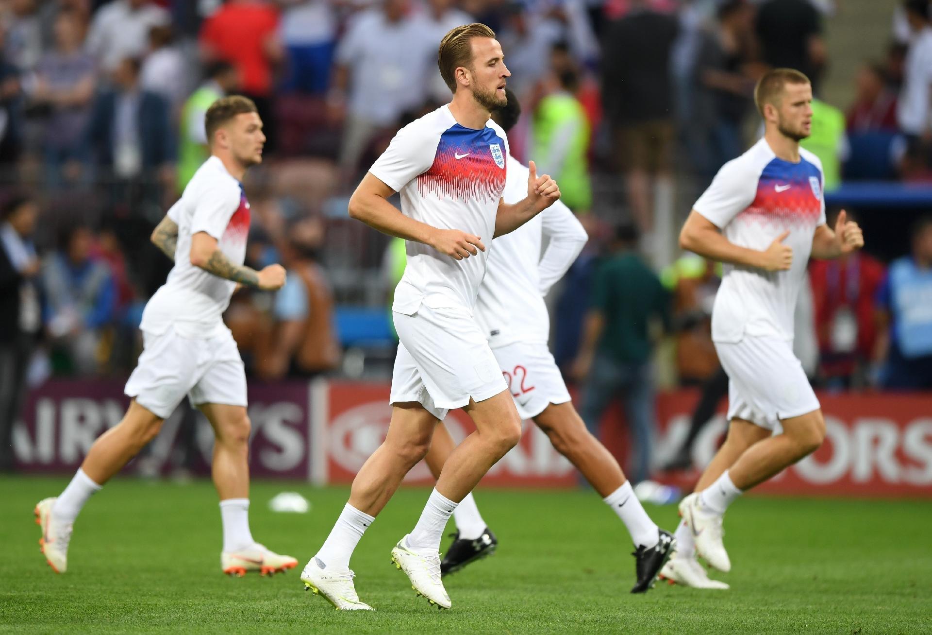 Harry Kane, da Inglaterra, em aquecimento antes do jogo - Shaun Botterill/Getty Images