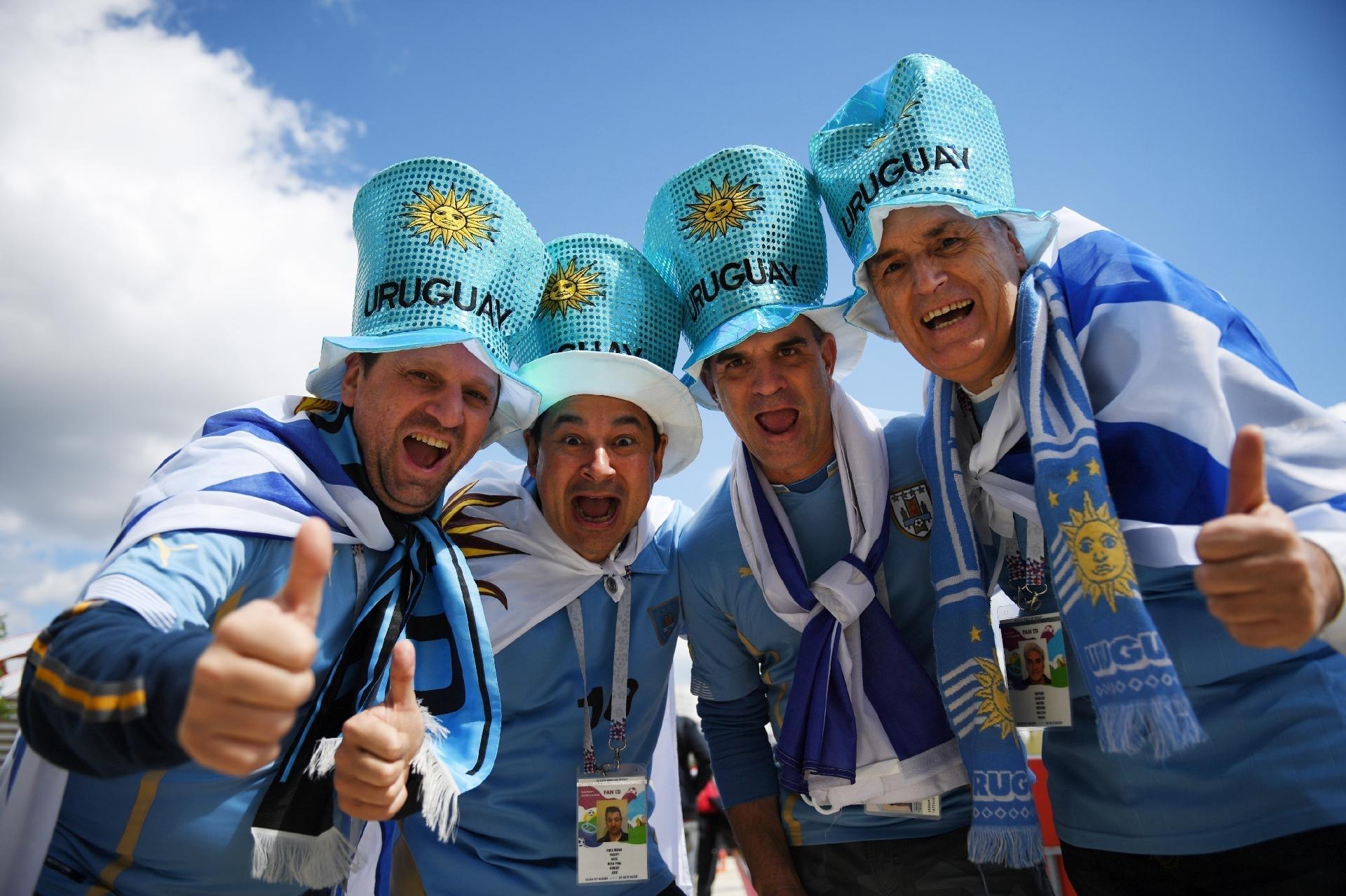 Torcedores uruguaios comparecem para partida contra o Egito; Salah começará no banco - Matthias Hangst/Getty Images