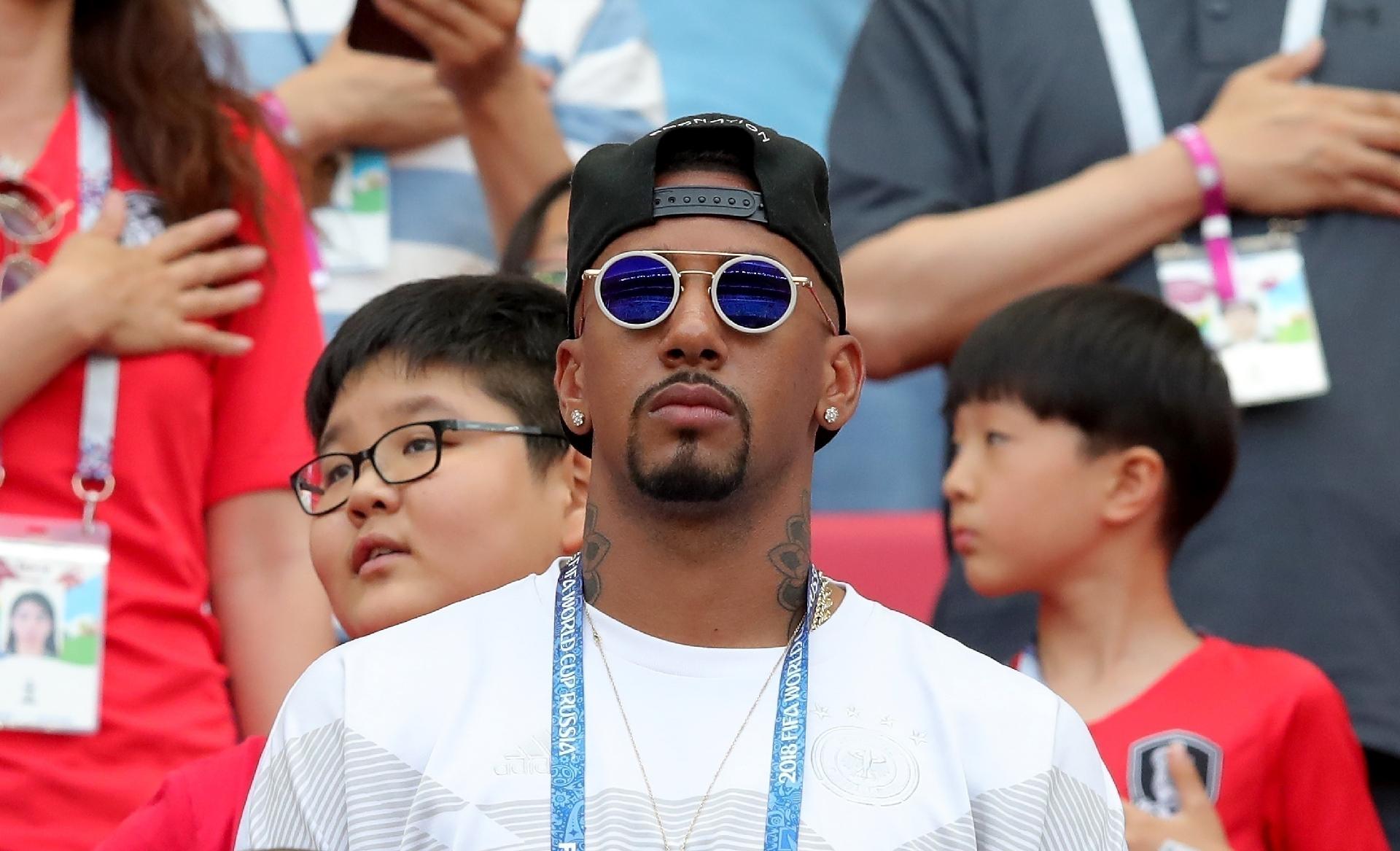 Expulso no jogo contra a Suécia, Jerome Boateng cumpre suspensão contra os sul-coreanos. Zagueiro da Alemanha assiste ao duelo da arquibancada - Getty Images