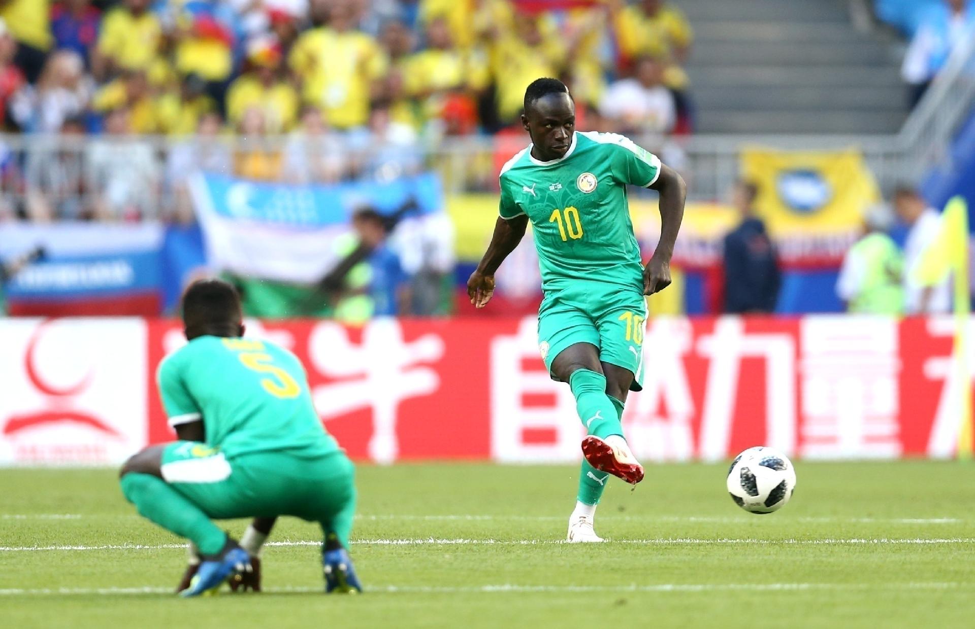 Sadio Mane dá a saída de bola para jogo Senegal x Colômbia - Getty Images