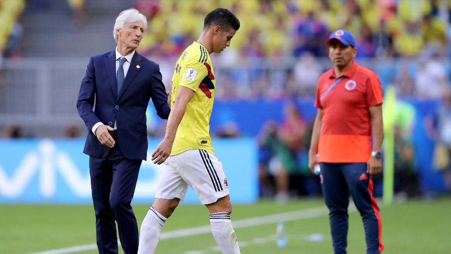 James Rodriguez sentiu dores e precisou ser substituído ainda na etapa inicial de Colômbia x Senegal - Getty Images