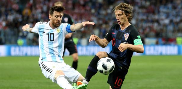 Messi e Modric dividem bola em duelo pela Copa de 2018