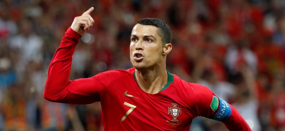 Cristiano Ronaldo comemora gol de Portugal contra a Espanha - Murad Sezer/Reuters