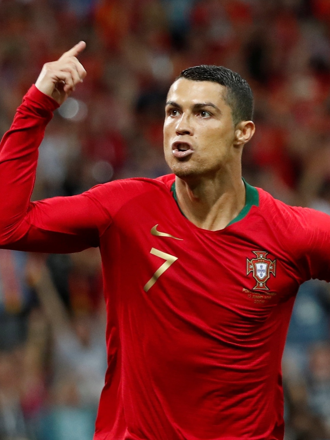 Cristiano Ronaldo promete continuar jogando ao menos até 2025