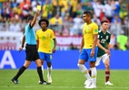 Casemiro leva 2º amarelo na Copa e está fora de jogo das quartas - Reuters