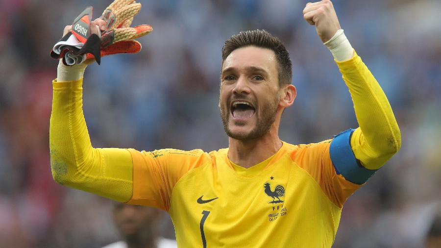 Hugo Lloris celebra vitória da França contra o Uruguai - Getty Images