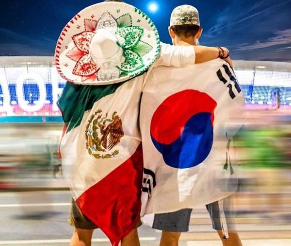 Os mexicanos gostariam de estar assim com os coreanos - Reprodução/Twitter