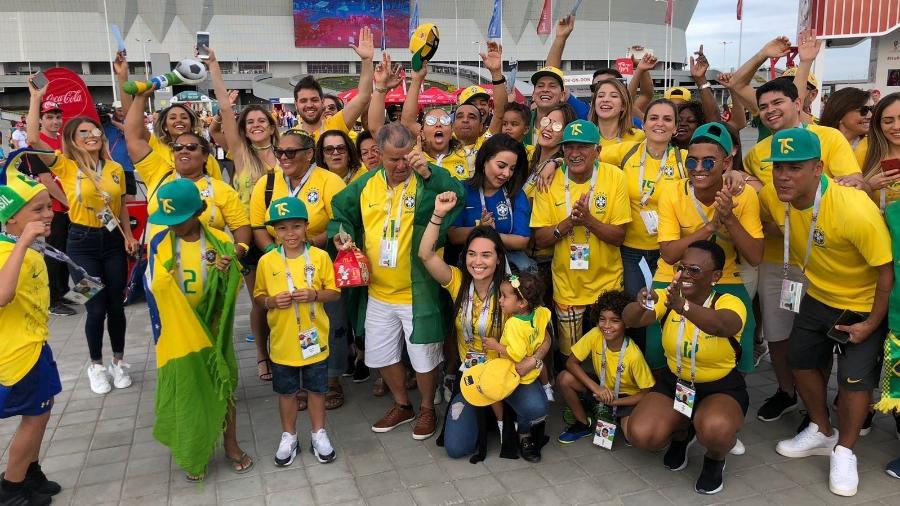 Familiares dos jogadores se reúnem antes da estreia da seleção brasileira - UOL