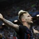 Ivan Rakitic comemora gol da Croácia contra a Argentina com a torcida - Clive Brunskill/Getty Images