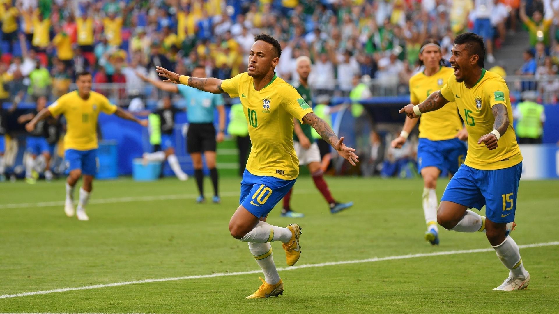 Neymar celebra o gol marcado na partida do Brasil contra o México