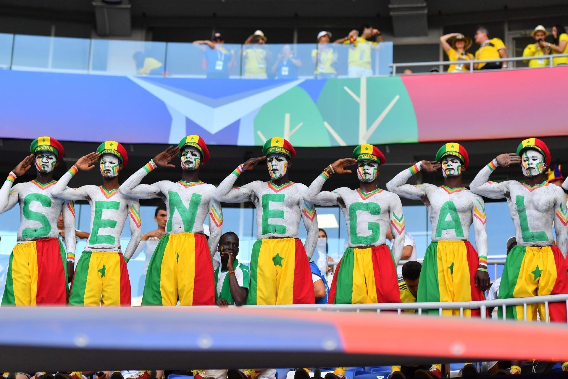Torcida de Senegal prestigia time para duelo contra a Colômbia - AFP