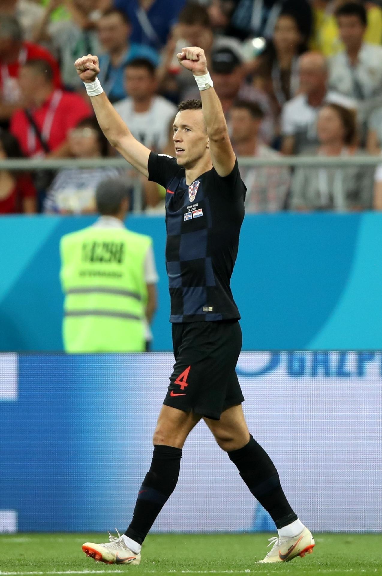Ivan Perisic, da Croácia, comemora depois do gol que levou seu time a vitória - Clive Brunskill/Getty Images