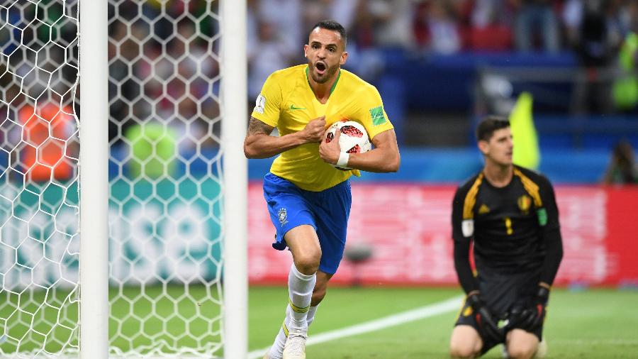 Renato Augusto em ação pela Seleção Brasileira  - Michael Regan - FIFA/FIFA via Getty Images