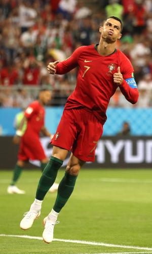 Cristiano Ronaldo lamenta chance perdida no jogo entre Irã e Portugal