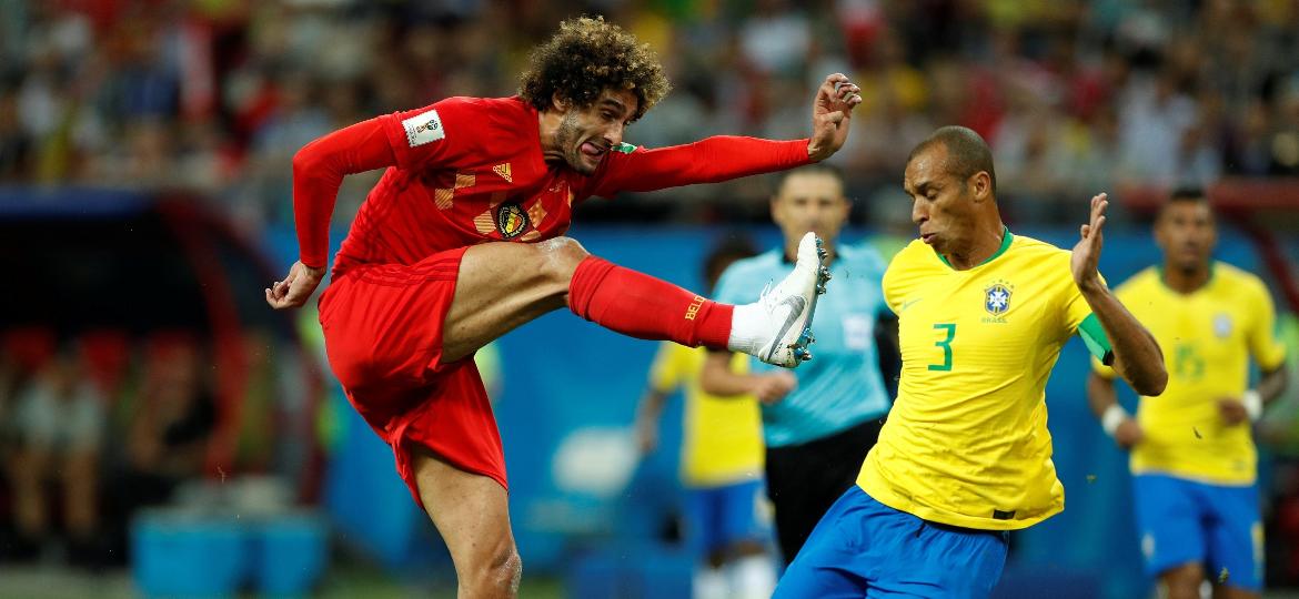 Bélgica de Fellaini derrubou o Brasil na Copa, mas não vai acabar com o Corneta Europa no Twitter - John Sibley/Reuters