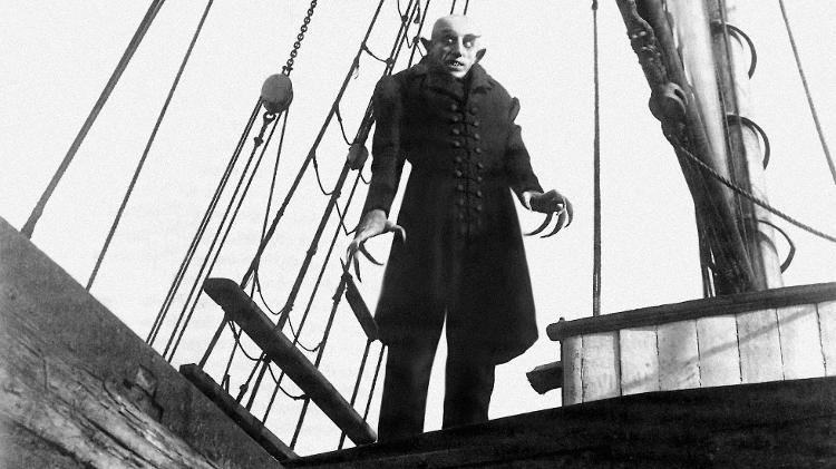 Cena do filme "Nosferatu" (1922), de F.W. Murnau - Reprodução - Reprodução