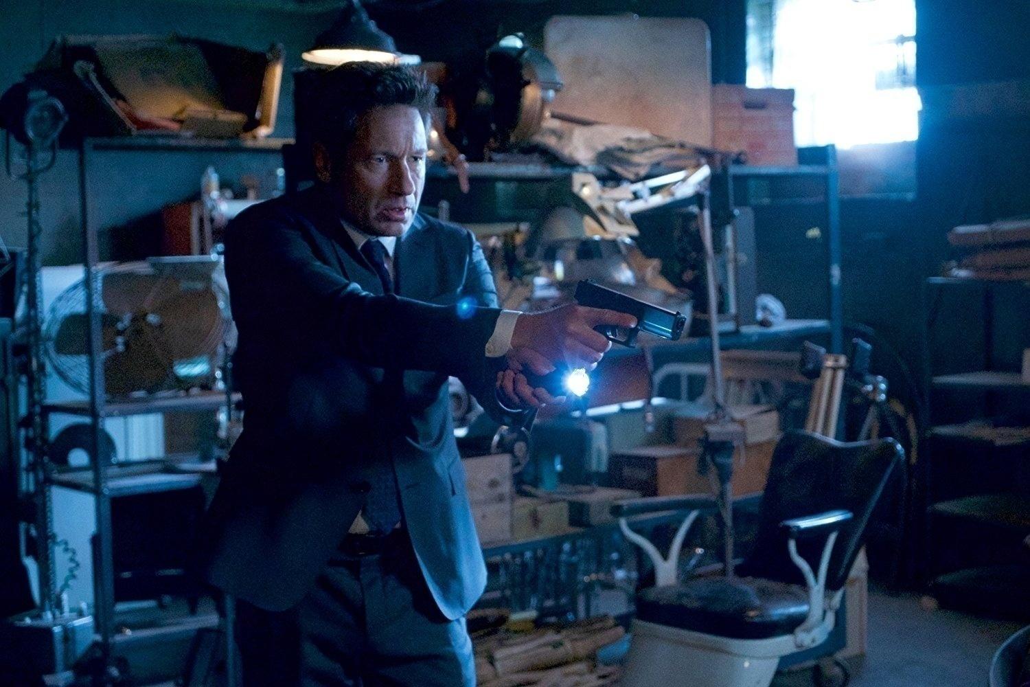 David Duchovny em cena na série de TV "Arquivo X" - Divulgação